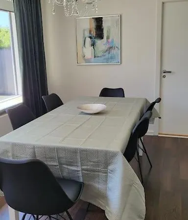 Thuya Rica House Вилла