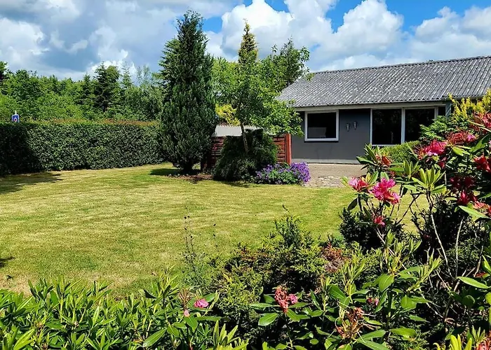 Βίλα Thuya Rica House *